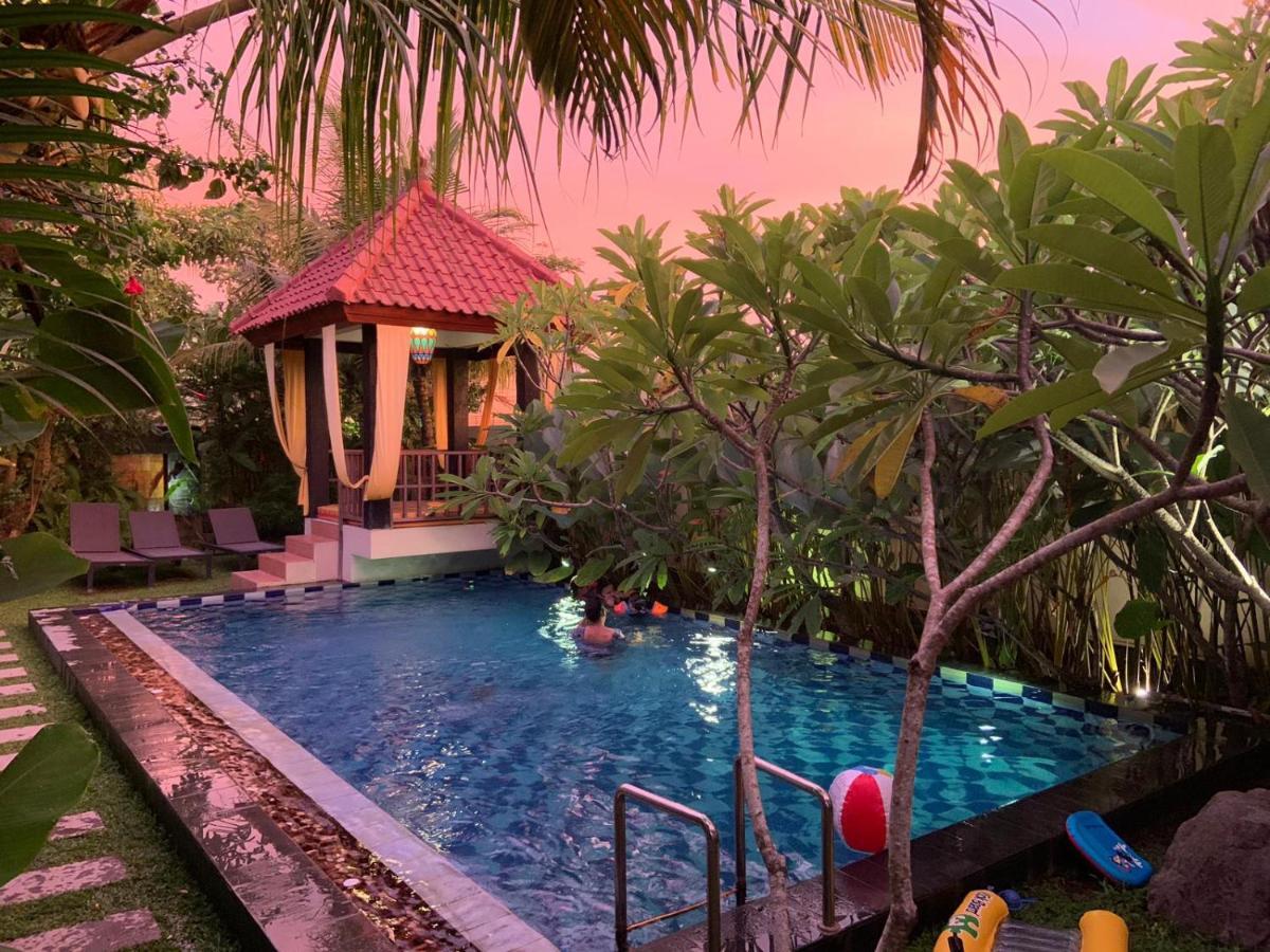 Private Pool Villa Sawah Sewon Yogyakarta Exterior photo